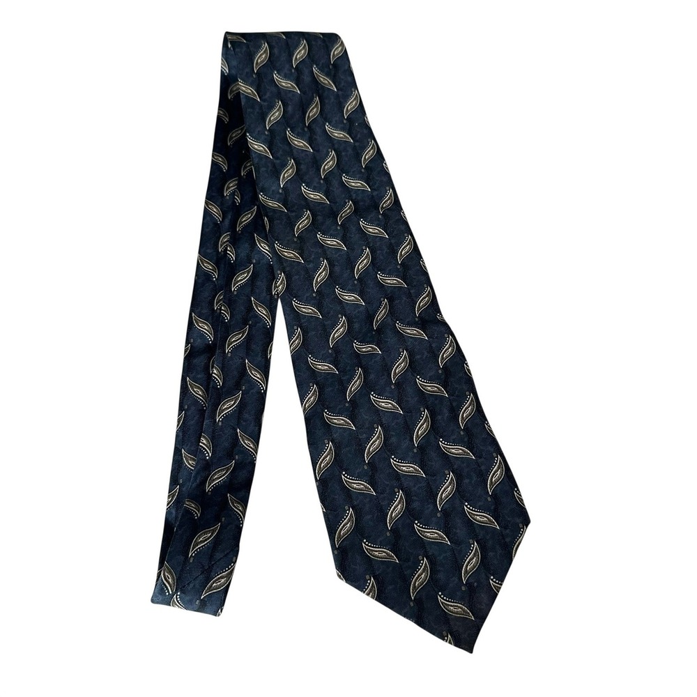 Stafford Mens Silk Necktie Tie Navy Blue Silver Paisley Leaf Corporate‎ Academia